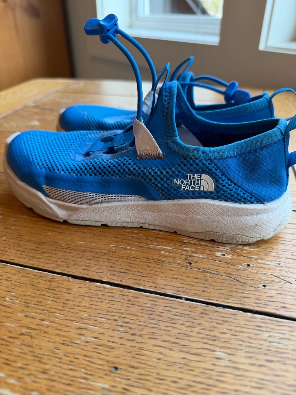 The North Face Kids' Blue Slip-On Water /Athletic Shoes, Size 2